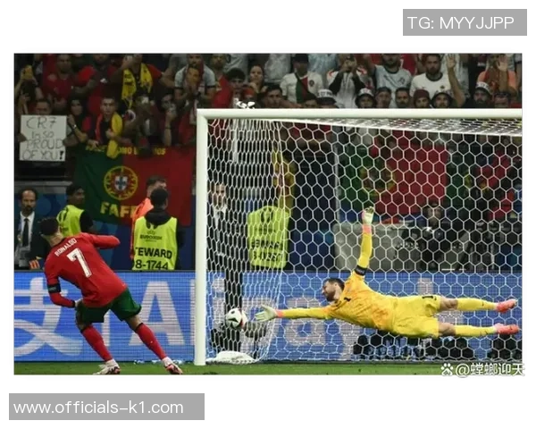 足球场上的泪水与荣耀那些令人心碎的悲情时刻回顾 足球场上的泪水与荣耀那些令人心碎的悲情时刻回顾