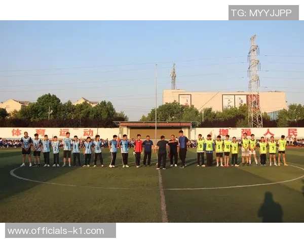 足球之夜杨晨带你领略绿茵场上的激情与梦想