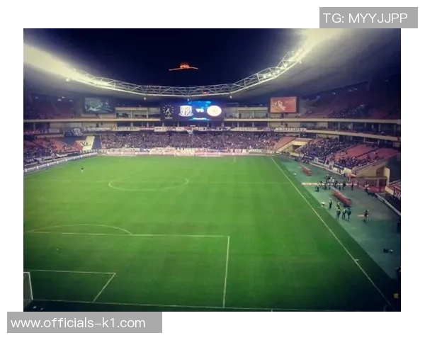 虹口足球场的辉煌历史与发展变迁探秘 虹口足球场的辉煌历史与发展变迁探秘