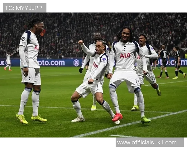 足球历史百大进球盘点回顾那些改变比赛的经典瞬间 足球历史百大进球盘点回顾那些改变比赛的经典瞬间